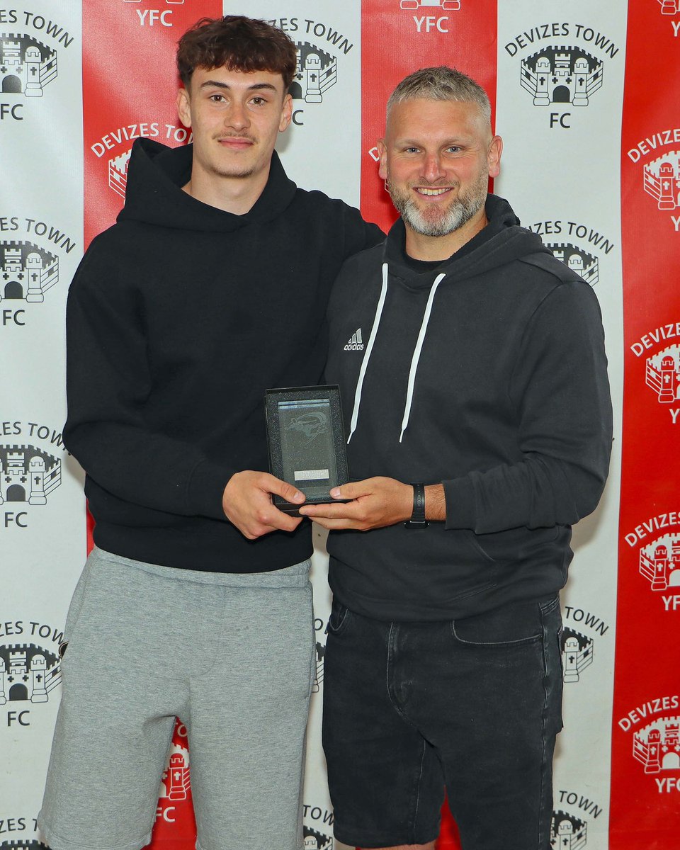 Devizes Town FC tweet media