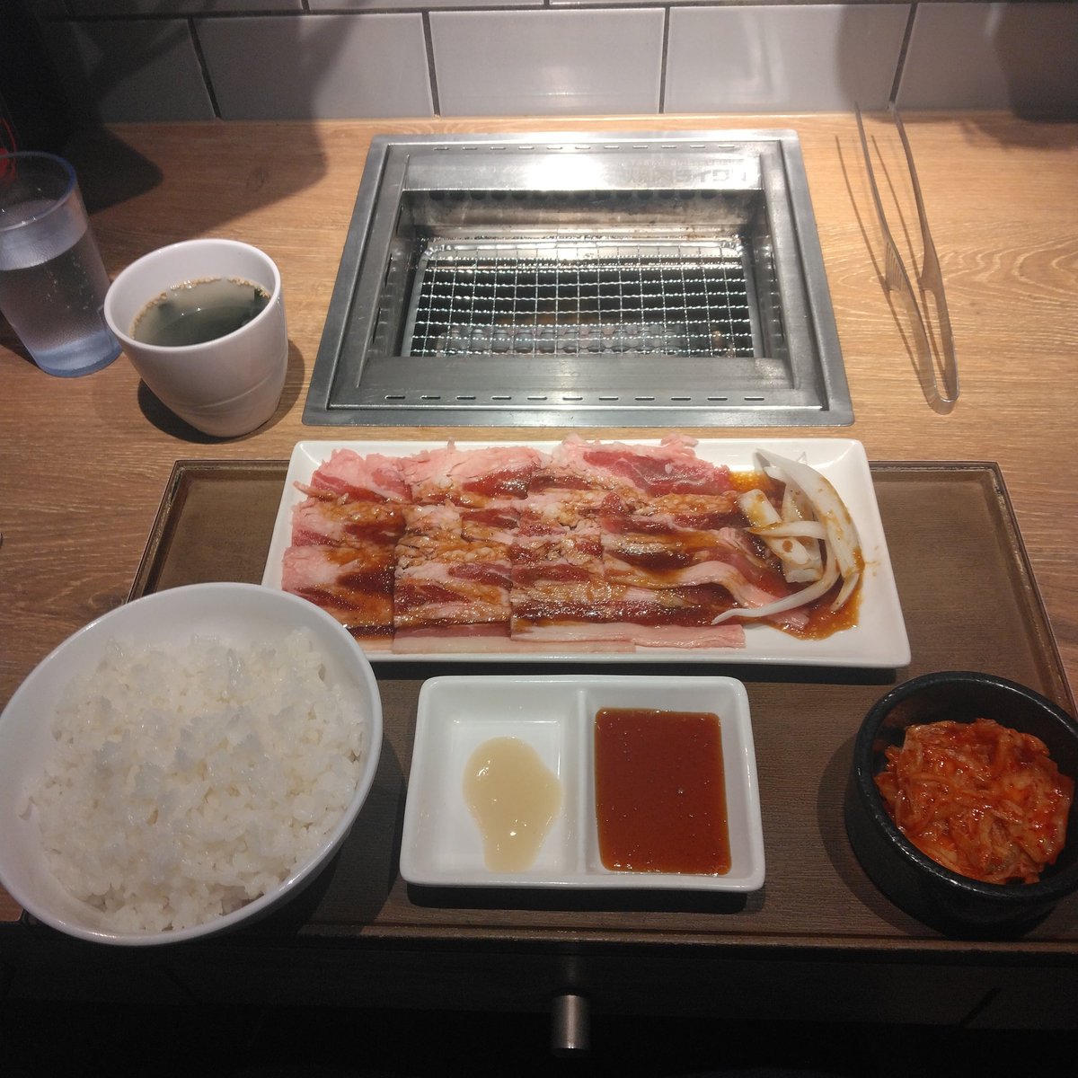 焼肉ライクさん
うす切りカルビセット（肉大）
頂きました
ご飯もう一杯いけたな