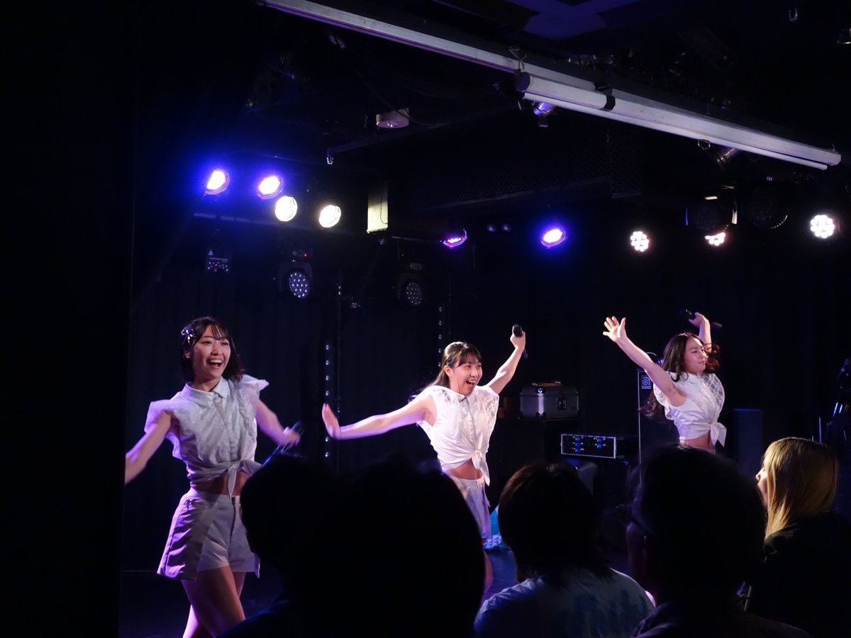 LYRA_official's tweet image. 🎤博多どんたくアイドル祭2026🎤The Voodoo Lounge
終了いたしました！

ご観覧くださいました皆様、特典会にお越しくださいました皆様、ありがとうございました✨

楽しいGWも明日まで
明日は🍻BEERS OF JAPAN FESTIVAL🍻
ららぽーと福岡でお会いしましょう！

LYRA出演⏰13:00~（終演後物販）