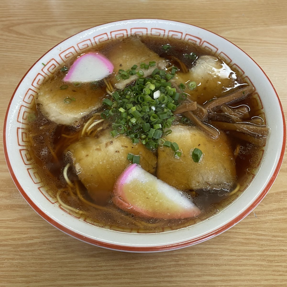 クニニン tweet media