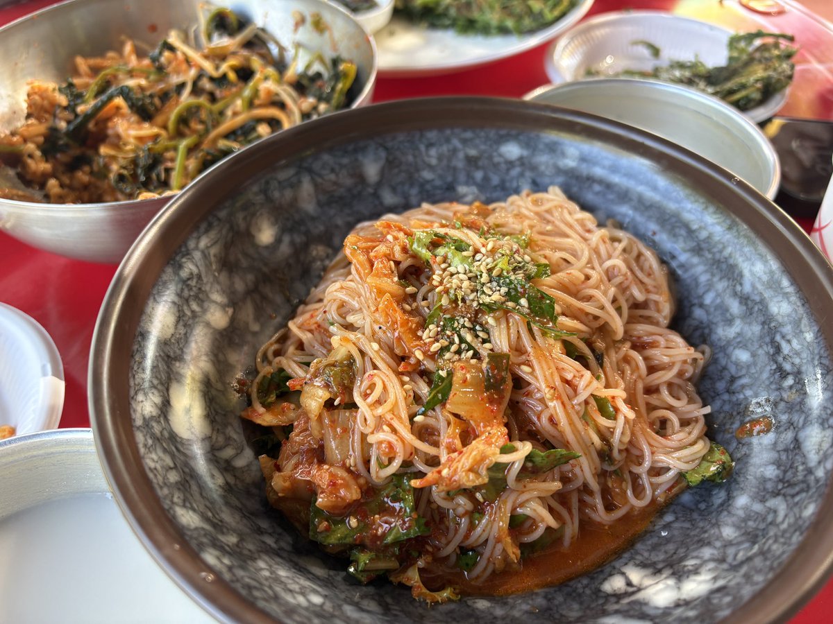 빙빙 tweet media