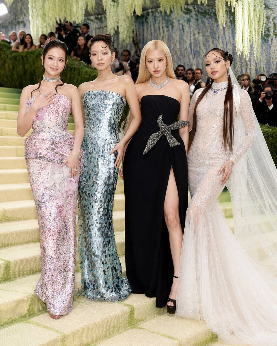 BLACKPINK is (without a doubt) the biggest kpop group in history and has been for years