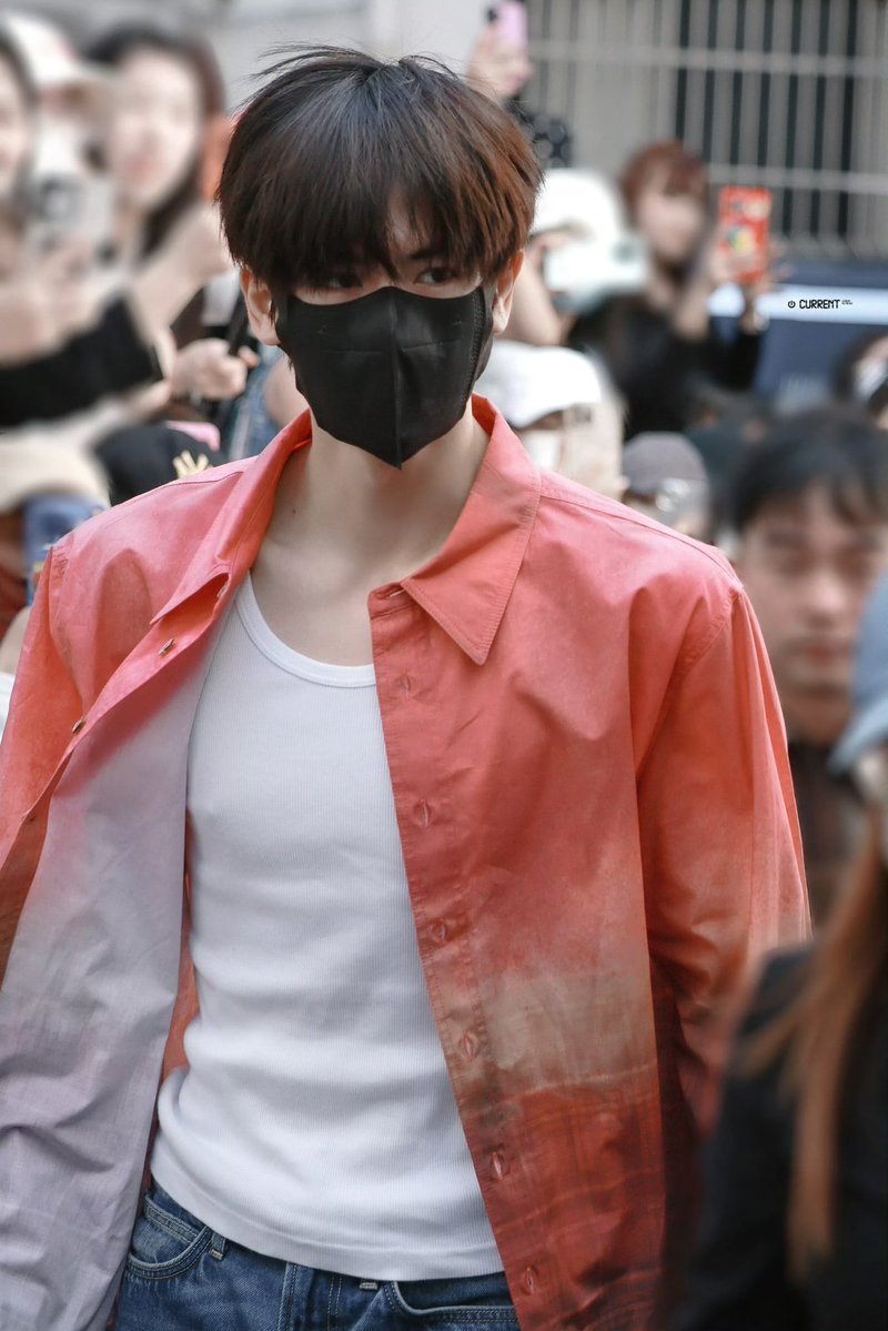 장릉혁.zip tweet media