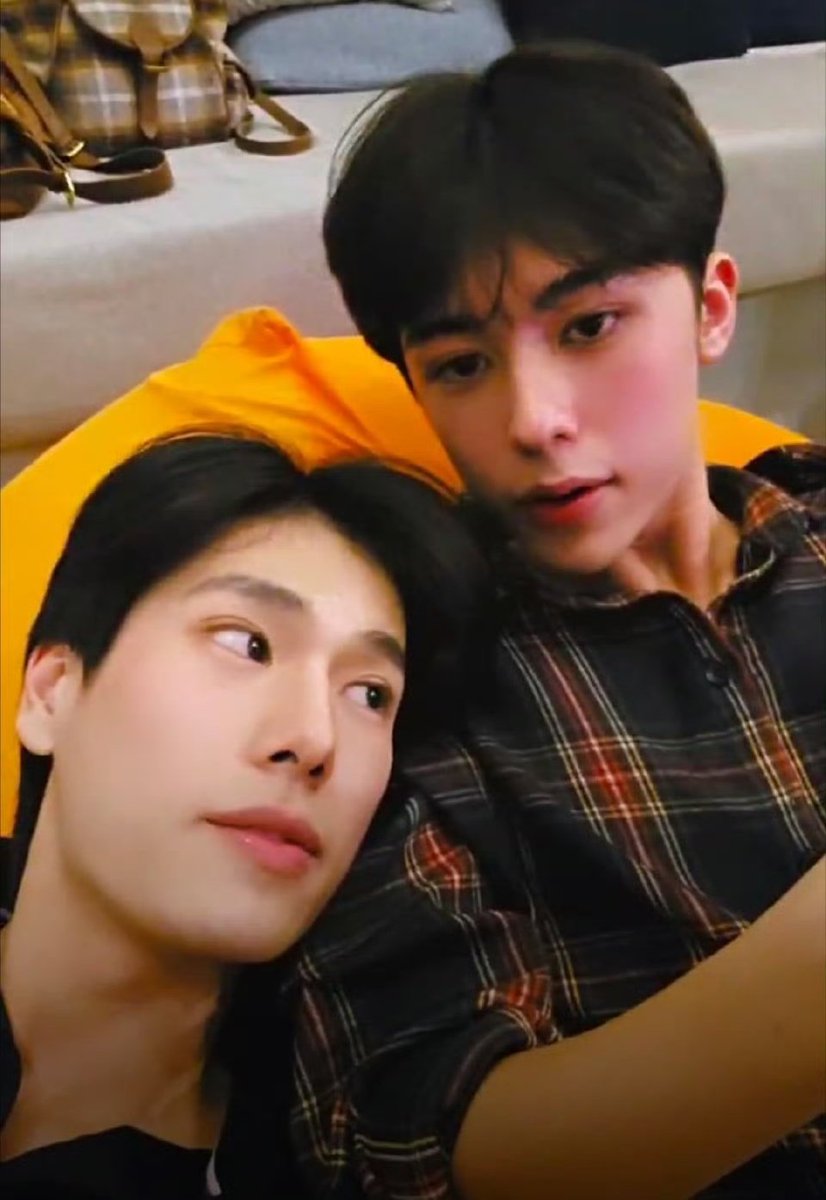 𝙨𝙪𝙢𝙢𝙚𝙧. tweet media