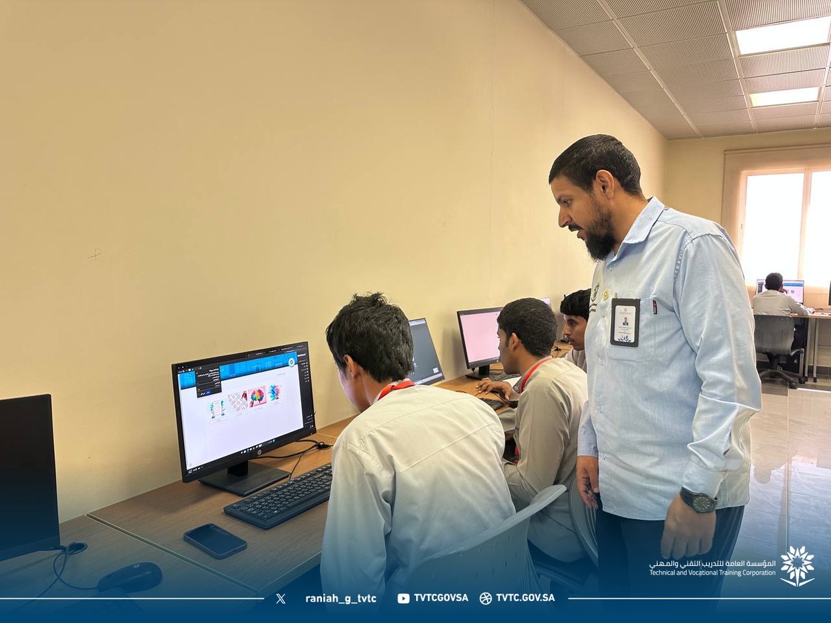 tvtc_g_raniah's tweet photo. قياس المخرجات ||

يُنفذ الآن اختبار قياس جودة مخرجات التدريب للمتدربين الخريجين من الكلية، بإشراف الإدارة العامة للجودة ومتابعة وكالة ضبط الجودة بالكلية، وذلك ضمن جهود تعزيز جودة التدريب وتحقيق نواتجه.

#التدريب_التقني || #tvtc_makkah https://t.co/4Ti5URX2tf