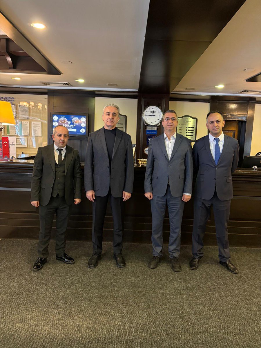 tansel_tercan's tweet photo. Dedeman Palandöken Ski Lodge ziyaretimizde, yalnızca bir otelin kapısından değil; doğanın sükünetiyle insan emeğinin inceliğinin kesiştiği bir eşikten geçtik. Palandöken’in zirvesi, insana her zaman aynı hakikati fısıldar: Yükseklik, yalnızca fiziki bir mesafe değil; bakış açısının derinliğidir.

Bu özel mekanda bir kez daha gördük ki; gerçek misafirperverlik, detaylarda saklı bir zarafetin ve samimiyetin bütünüdür. Karın beyaz örtüsü altında şekillenen her an, misafire sadece bir konaklama değil, hatırlanacak bir anlam sunar.

Bazen bir dağ, en güçlü öğretmendir. Sessizliğiyle anlatır, sadeliğiyle derinleşir. Ve bize hatırlatır; Değer, gösterilende değil; hissedilende saklıdır…

*********************

During our visit to Dedeman Palandöken Ski Lodge, we stepped not merely through the doors of a hotel, but across a threshold where the serenity of nature meets the refinement of human touch. The summit of Palandöken always whispers the same truth: elevation is not only a physical distance, but a depth of perspective.

In this distinctive setting, we were once again reminded that true hospitality is the harmony of elegance and sincerity, hidden within the finest details. Beneath the pristine blanket of snow, every moment offers guests not just a stay, but a meaning worth remembering.

Sometimes, a mountain is the greatest teacher. It speaks through its silence, deepens through its simplicity, and reminds us of this;  True value lies not in what is displayed, but in what is felt… @dedemanpalandokenskilodge @dedemancom @dedemanpalandoken #dedemanhospitality #dedemanhotels