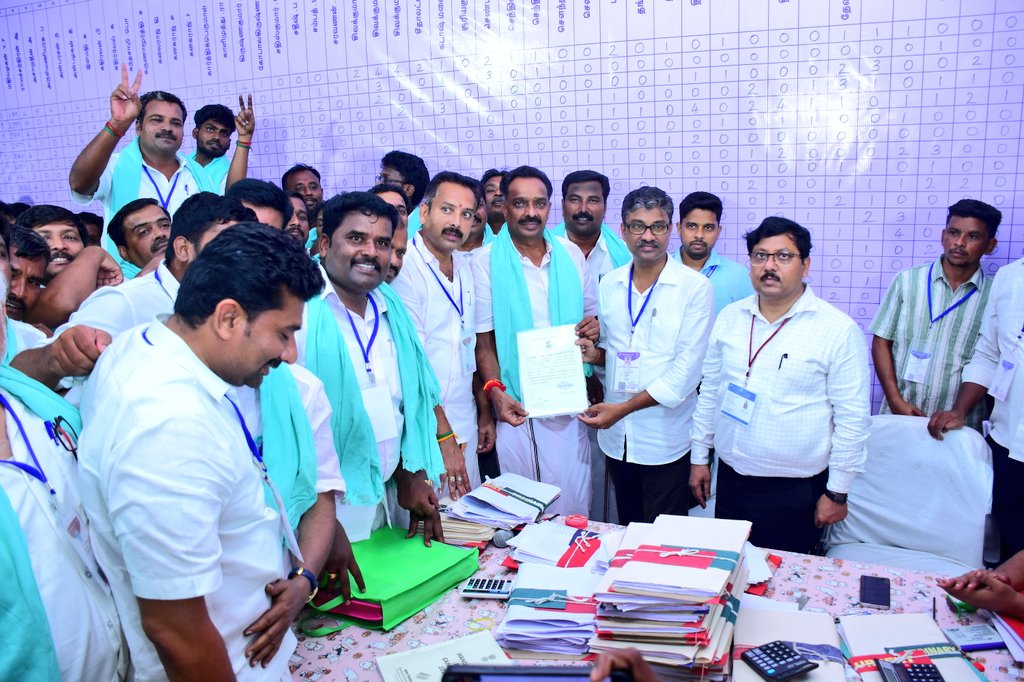 M.R.Vijayabhaskar-SayYesToWomenSafety&AIADMK tweet media