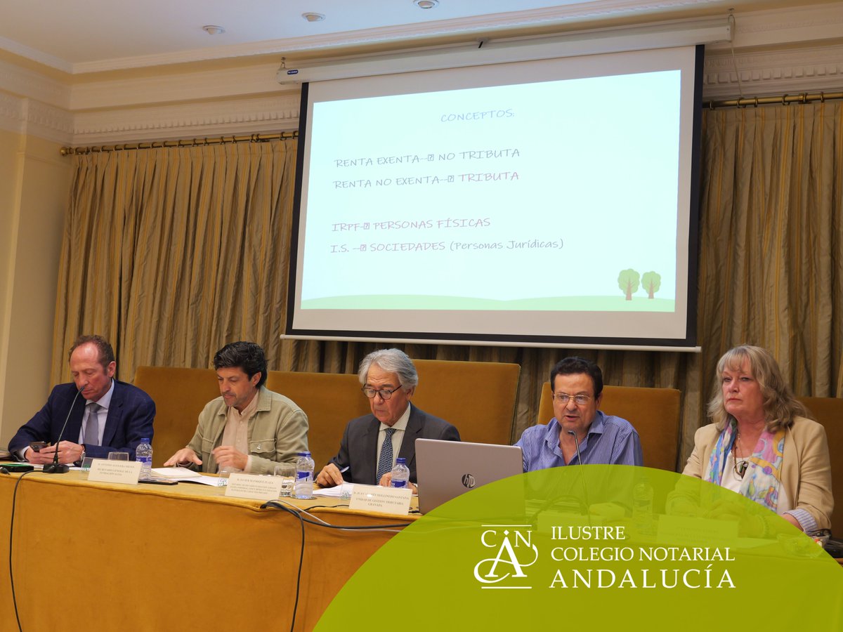 C.Notarial Andalucía tweet media