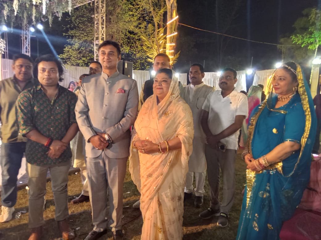 Divvyaraj Siingh tweet media