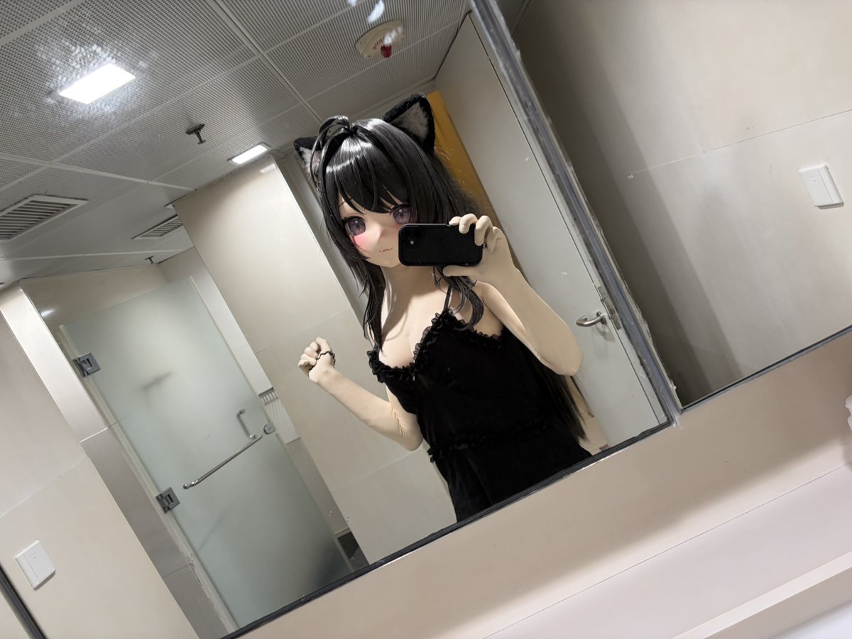 belilily_'s tweet photo. 卖了卖了 :P https://t.co/wzFUG5Et1f