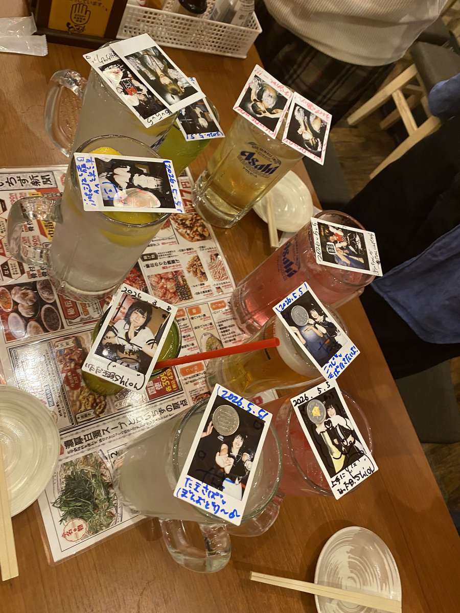 大満足な路上ライブ終わりでしっぽのオタクの方々と乾杯🍻