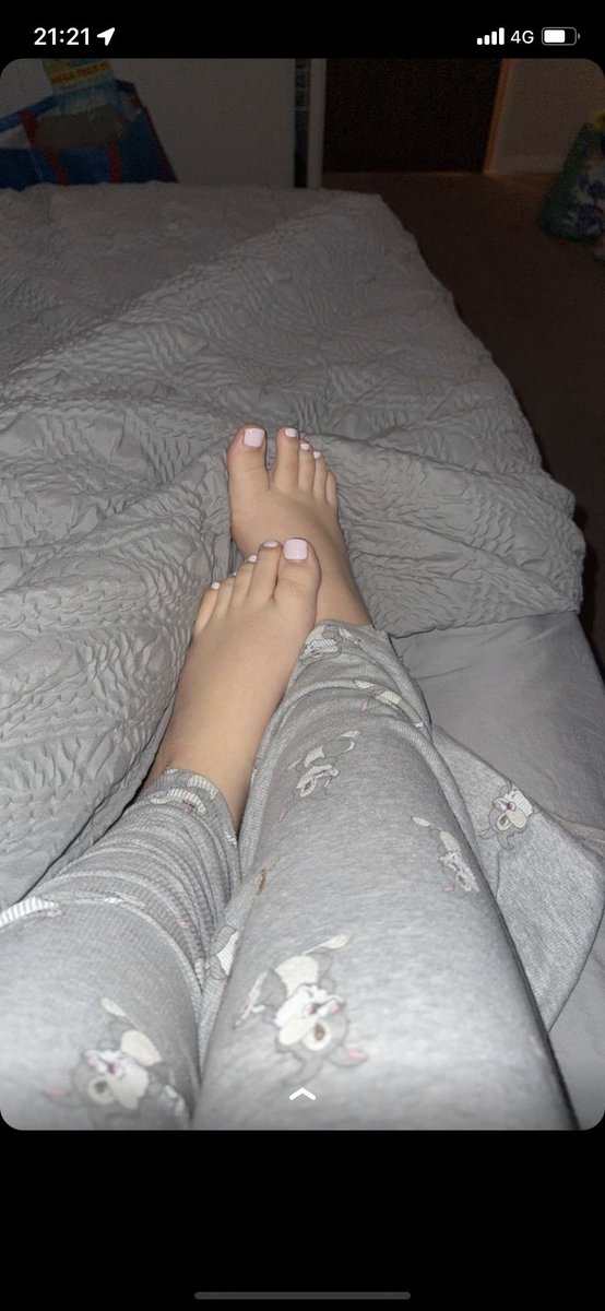 youronlyhighnes's tweet photo. I would destroy your pathetic little life and your bank account in one 

#footjob #customs #cuckold #domme #mistress #goddess #onlyfans #seller #buying #feetfetish #findompaypig #footfetish #humiliation #degrading #silentsends #walkingatm #tits #findom #toes #arches #soles #nudes https://t.co/3fQwRC9btX