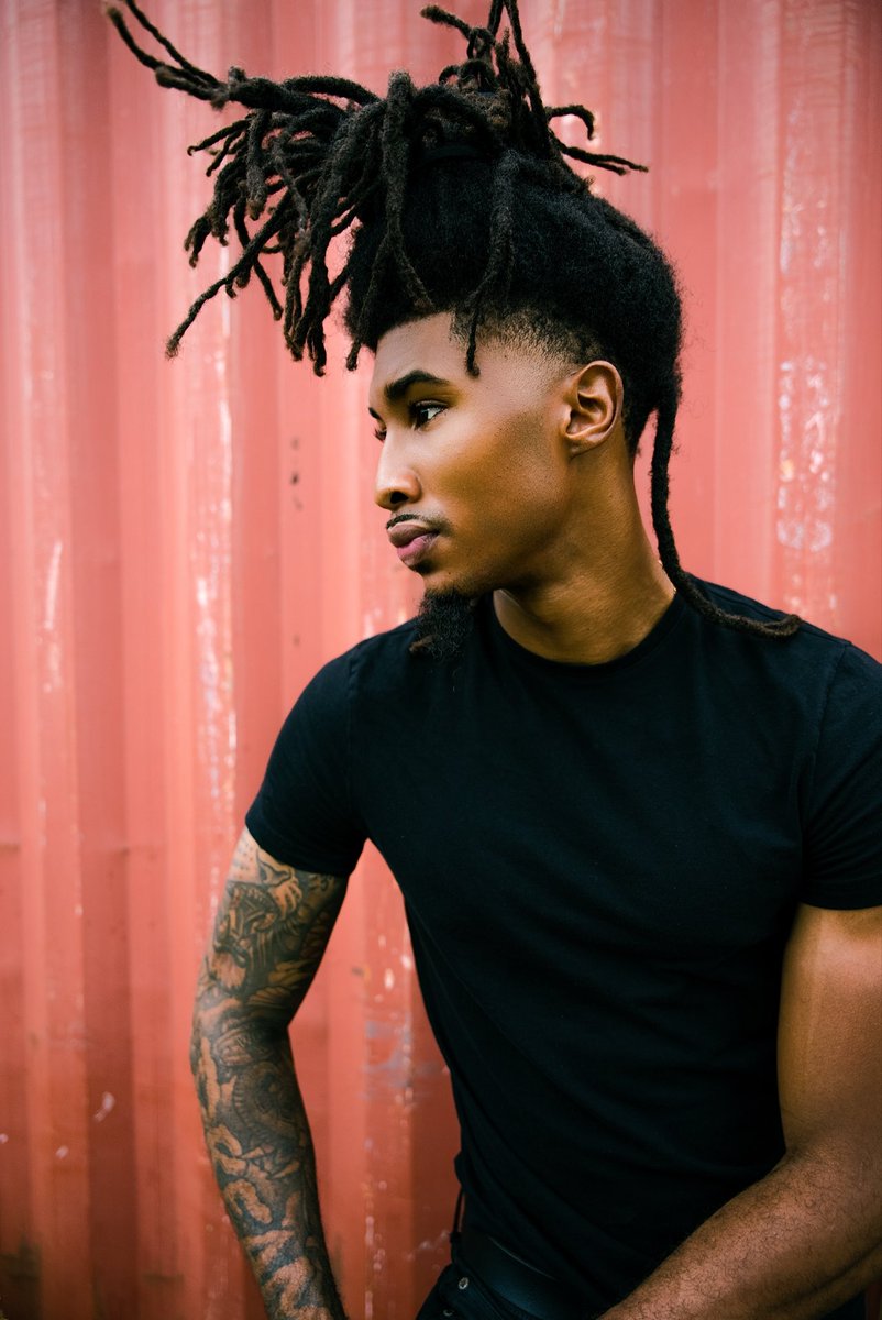 tonytherulaa's tweet image. I love these shots📸 #model #face