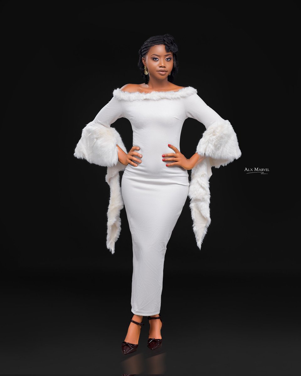 AlxMarvelStudio's tweet photo. RT please 

Good morning twitter, may your day be as elegant and beautiful as Cathy!

Book your sessions on 0880 100413 https://t.co/wmLNlfPxeD