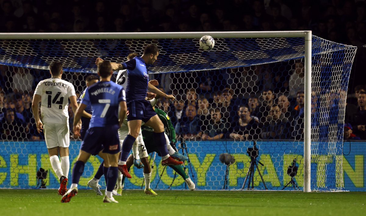 James_BFP's tweet image. #OnThisDay in 2022: Wycombe Wanderers 2-0 Milton Keynes. 

Under the lights. 

One of the best atmospheres ever experienced at Adams Park? 

#Chairboys #Playoffs