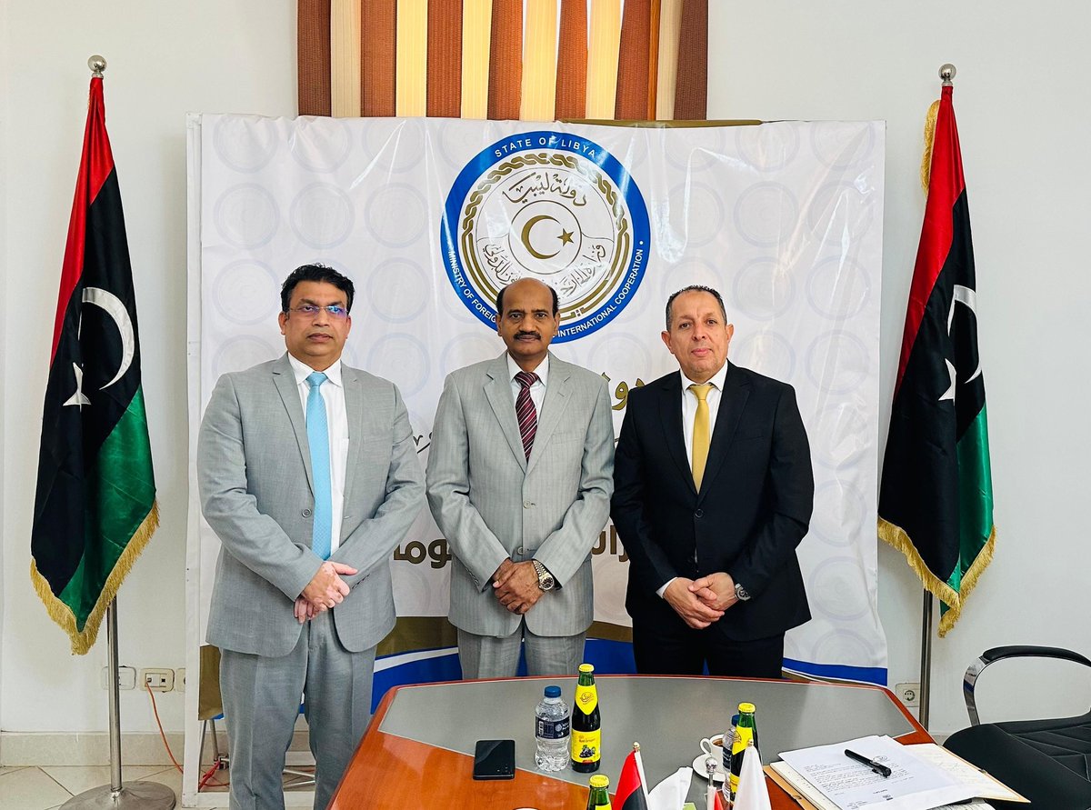 Indiainlibya's tweet photo. Ambassador Dr. Hifzur Rahman, accompanied by First Secretary Dr. Aleem visited the Institute of Diplomatic Studies, Tripoli and had a fruitful meeting with Mr. Khaled A. Bukhres, Director of the Institute. A team of 10 officers from Libyan Ministry of Foreign Affairs & International Cooperation will be traveling to New Delhi soon for a Special Diplomatic Training Programme at @SSIFS_MEA . @MEAIndia @PMOIndia @DrSJaishankar @mygovindia @Mofa_ly @MLR_Libya @LPCLYM