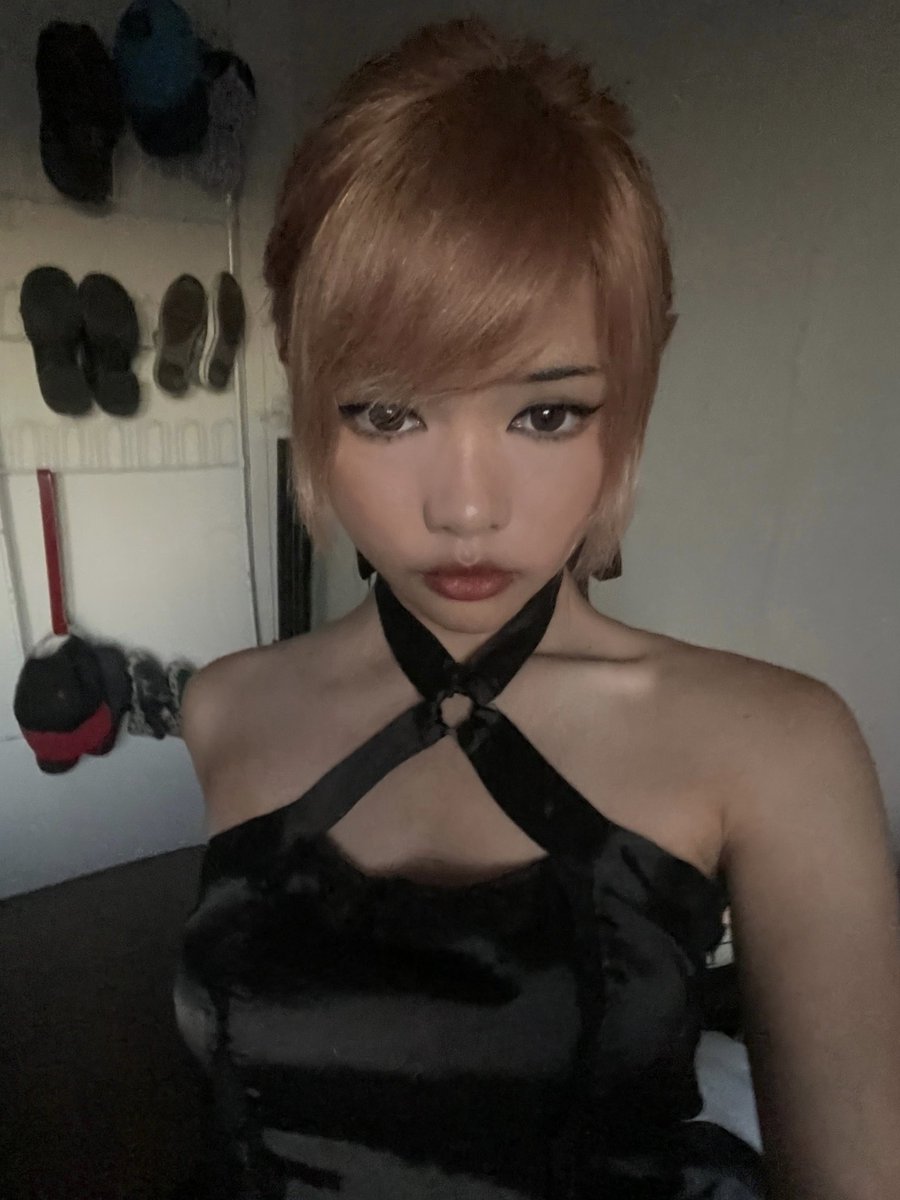 Linh 梁 tweet media