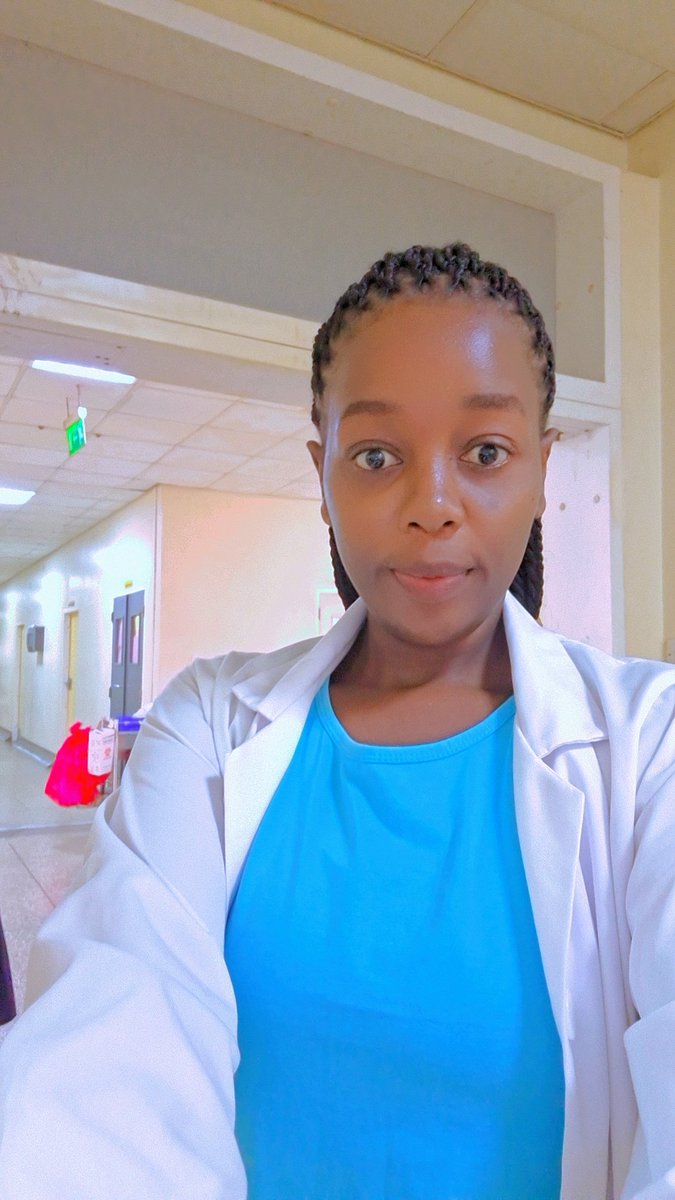 Dr. Aine @ Emotors tweet media