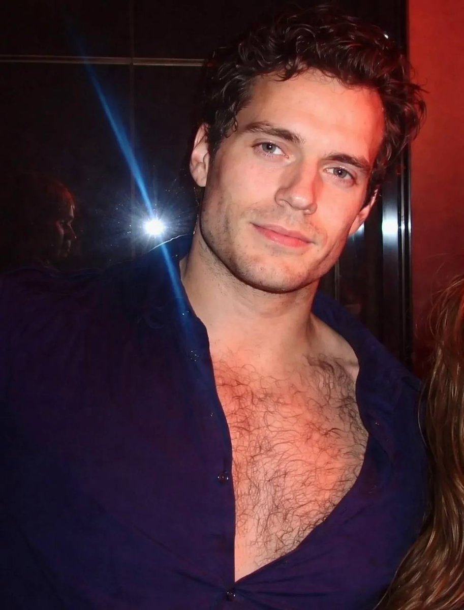 MViidemann's tweet photo. Henry Cavill #happybirthdaytoyouhenrycavill https://t.co/huuqwpVZ7a