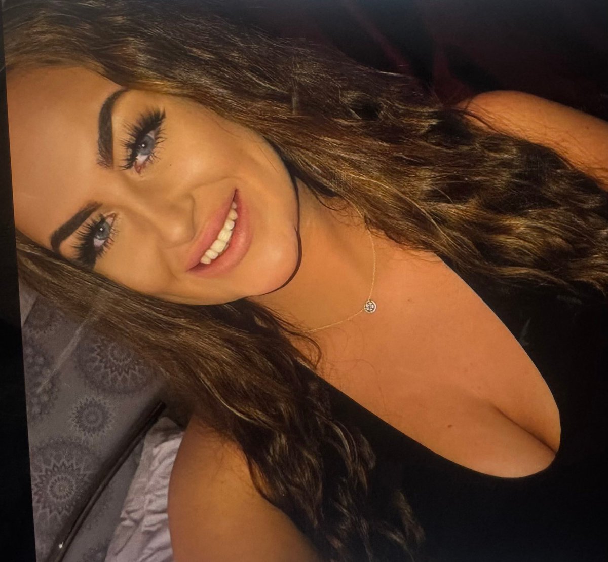 hot people tweet media