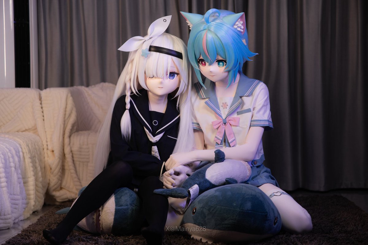 Mainya628's tweet photo. “非食用猫猫🐱，只可远观和… 抱抱！”
🐱：@waifoRain_R
📷：匿 https://t.co/FjRCxm0V48