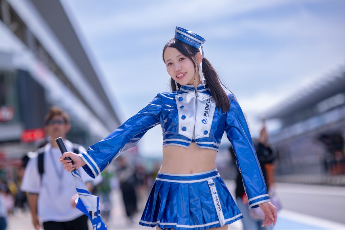 #SUPERGT Rd.2 2026.05.04 スタート進行 #弓川いち華 さん (@ichika_yumikawa) 撮影ありがとうござい ...