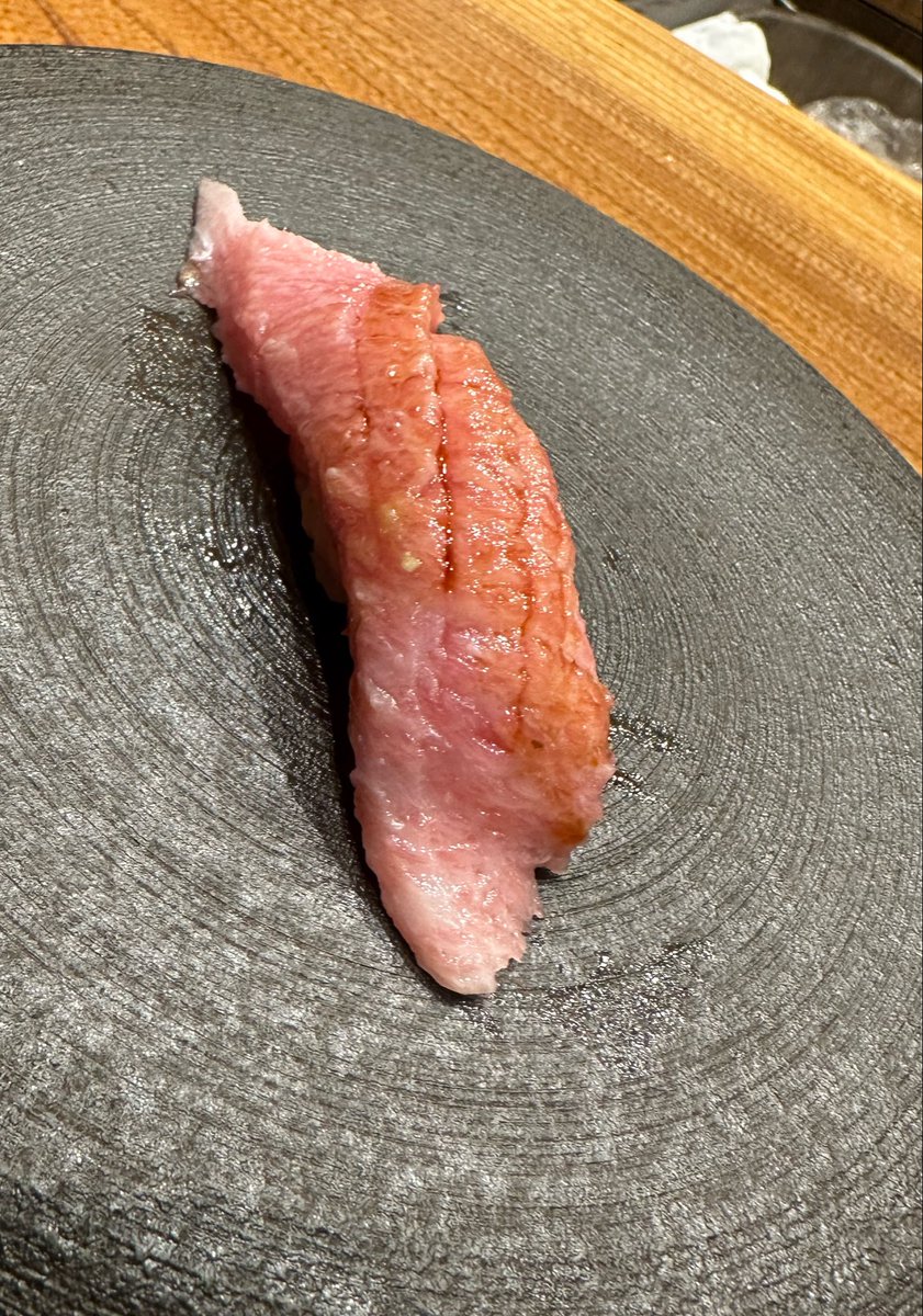 てー🦷350y👧6000m👶 tweet media