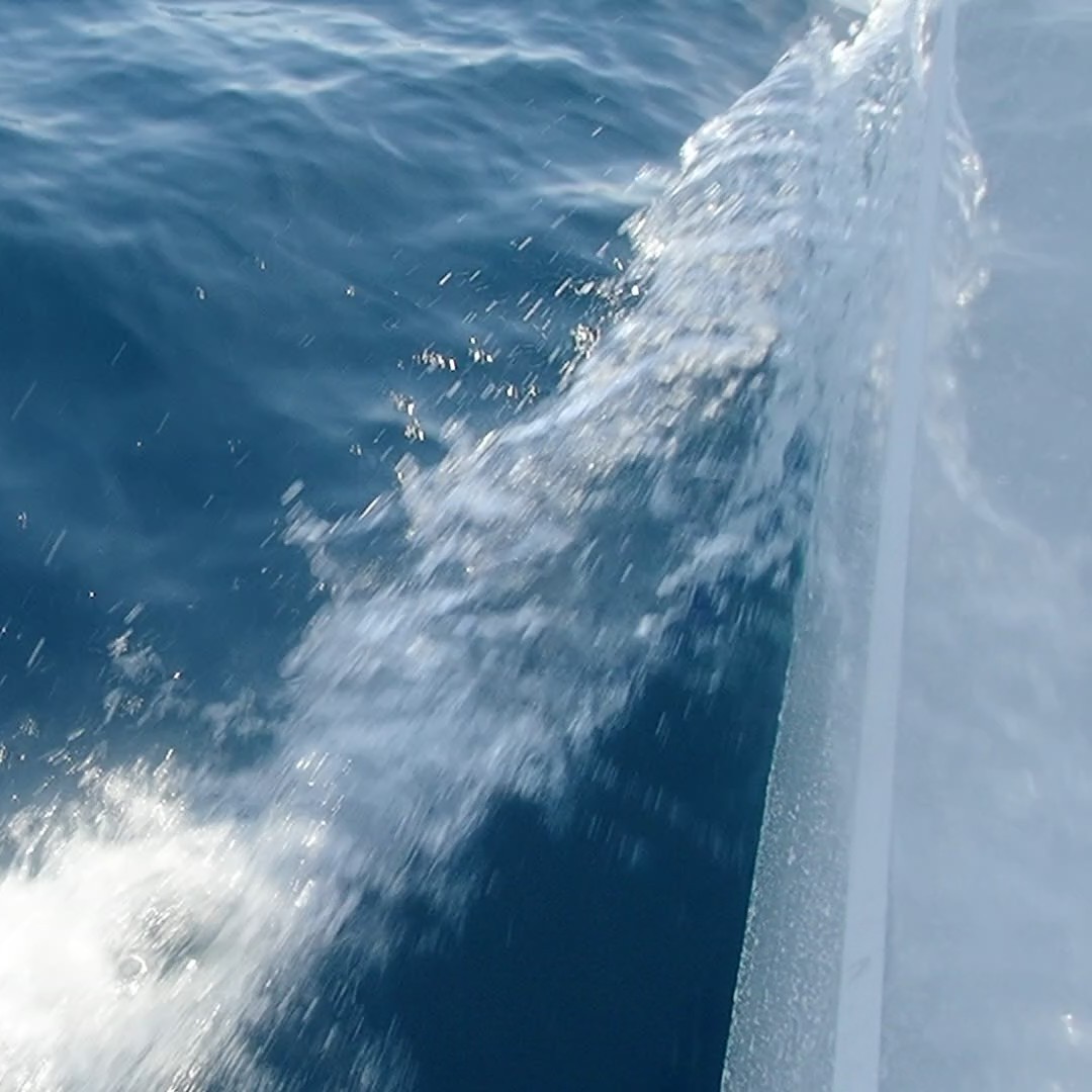 PhilipMRussell1's tweet image. Filming in a lab: controlled. Filming on a boat: chaos.

Movement
Wind
No second takes

The trick?
Capture first. Refine later.
Because the best moments never wait.

philipmrussell.blogspot.com/2026/05/camera…

#Filmmaking #Sailing #ContentCreation