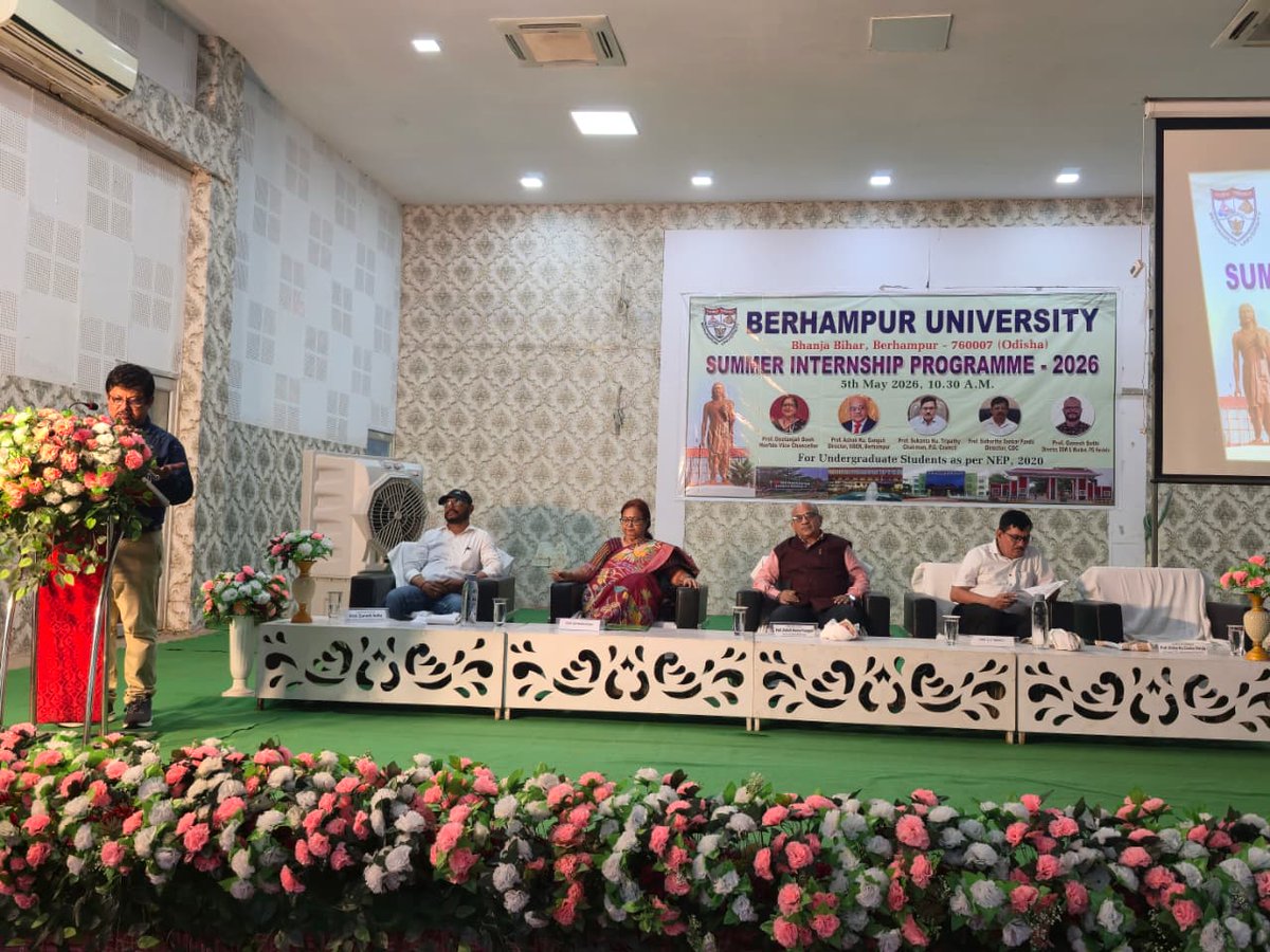 BUniversiy's tweet photo. Prof. Ganesh Sethi (Warden &amp; DSW), CPCG Prof. Sukant Tripathy, CDC Prof. Sidhartha Sankar Panda, and Guest Prof. Ashok K. Ganguly, Director, IISER.Students from multiple districts of Odisha participated enthusiastically, marking the beginning of a structured journey toward https://t.co/QOe3wInJ2E