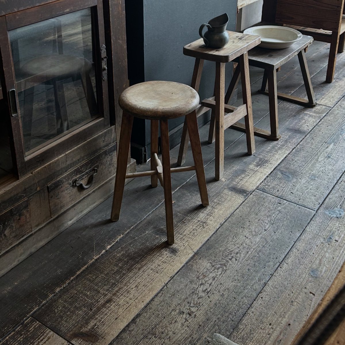 montique_kyoto's tweet image. 明日5/6(水)も臨時営業いたします
17時頃までぼちぼちやります
近くへお越しの際は是非お立ち寄りくださいませ

#antique #kyoto #japan #アンティーク #古道具 #骨董 #京都 #モンティーク #montique