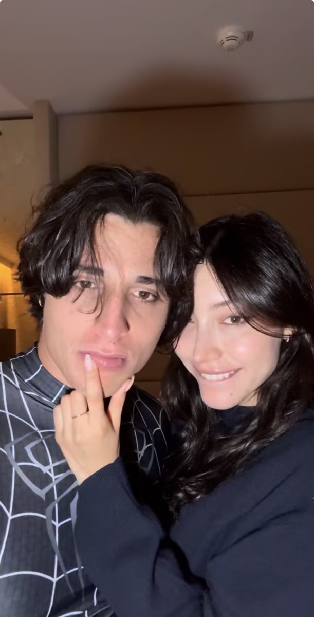 With the best Asian girl in the world ⚡️⚡️ https://t.co/Oki3NIBBoB