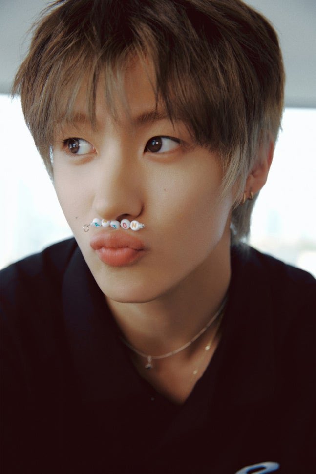 𝒆𝒊 ♡ 𝑨𝒏𝒕𝒐𝒏’𝒔 𝒄𝒍𝒐𝒔𝒆 𝒕𝒐 𝒎𝒆 (5/5) tweet media