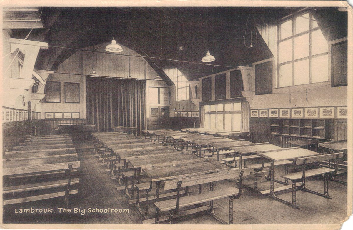 AllyPallyMuseum's tweet image. #Postcard from the school where 2nd, 3rd and 4th in line go! 1960s