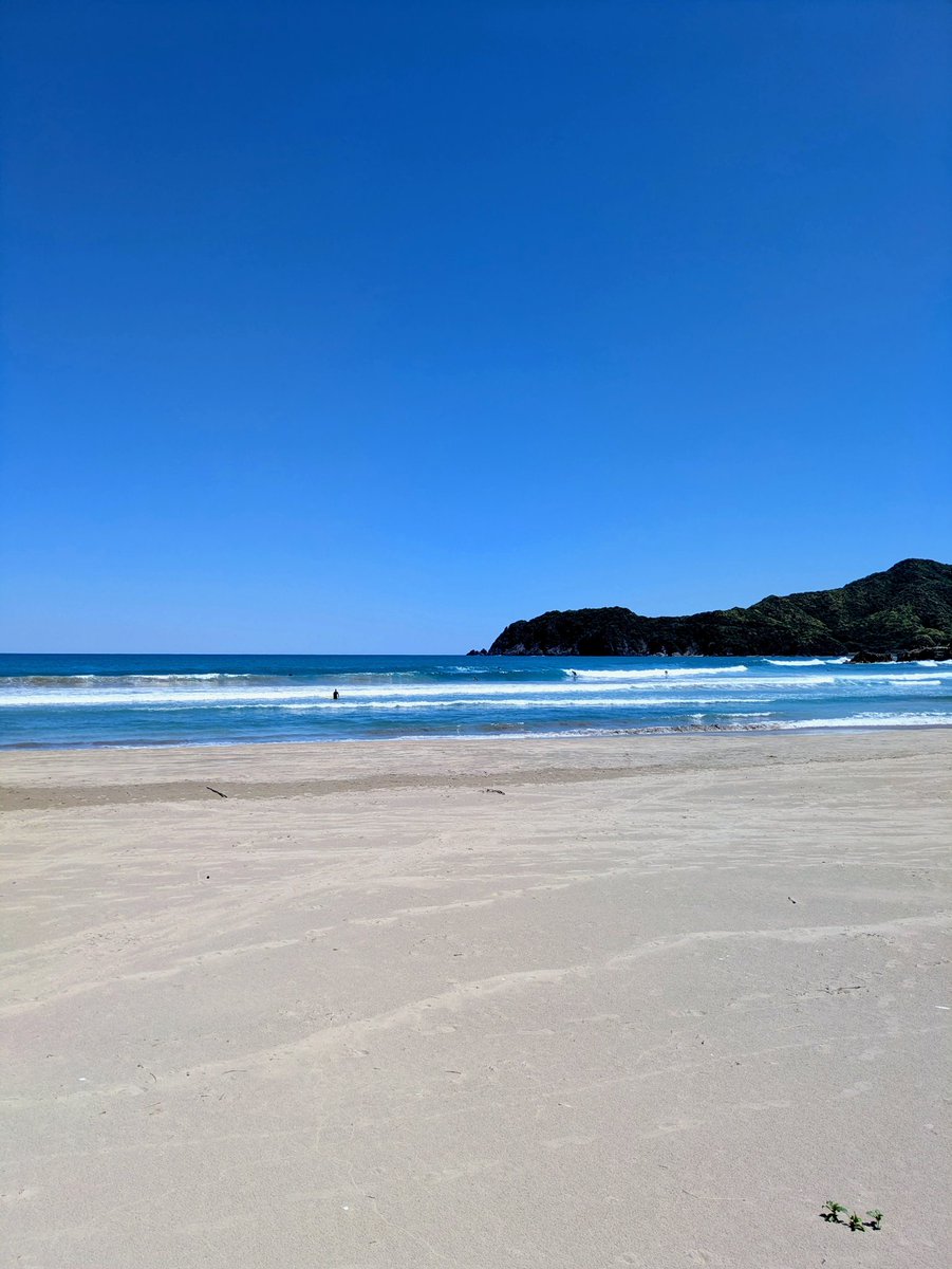 rgu0rQNdne56204's tweet image. 岡山に帰省中唯一のフリーな日
鳥取へTrip🏄
#鳥取Trip #Surfing #羽尾海水浴場 #日本海