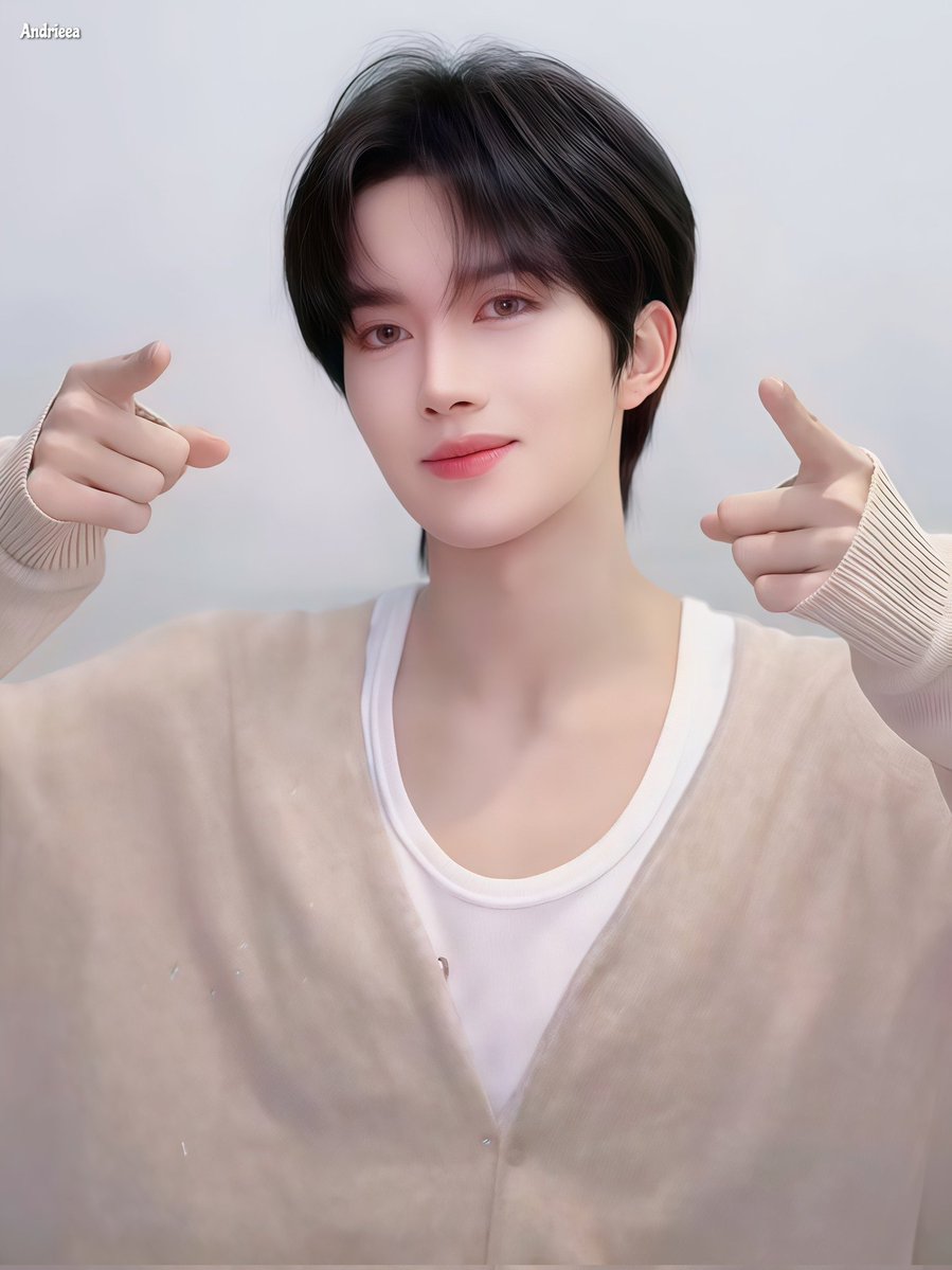 จะกี่คนก็ช่างจะดีแค่ไหนก็แล้วแต่ เพราะสายตานี่ก็มองเห็นแค่หวงซิงคนเดียวจริงๆ เพราะไม่ว่าลงอะไรมาสายตาทางนี้ก็ไม่ละจากหวงซิงคนนี้เลย ถ้าไม่ใช่ยัยเด็กเล็กคนนี้แม่อินโทเวิดคนนี้คงไม่เล่นโซเชี่ยลหนักขนาดนี้มาเพื่อตามเค้าแล้ว

#EliotHuang #huangxing #黄星