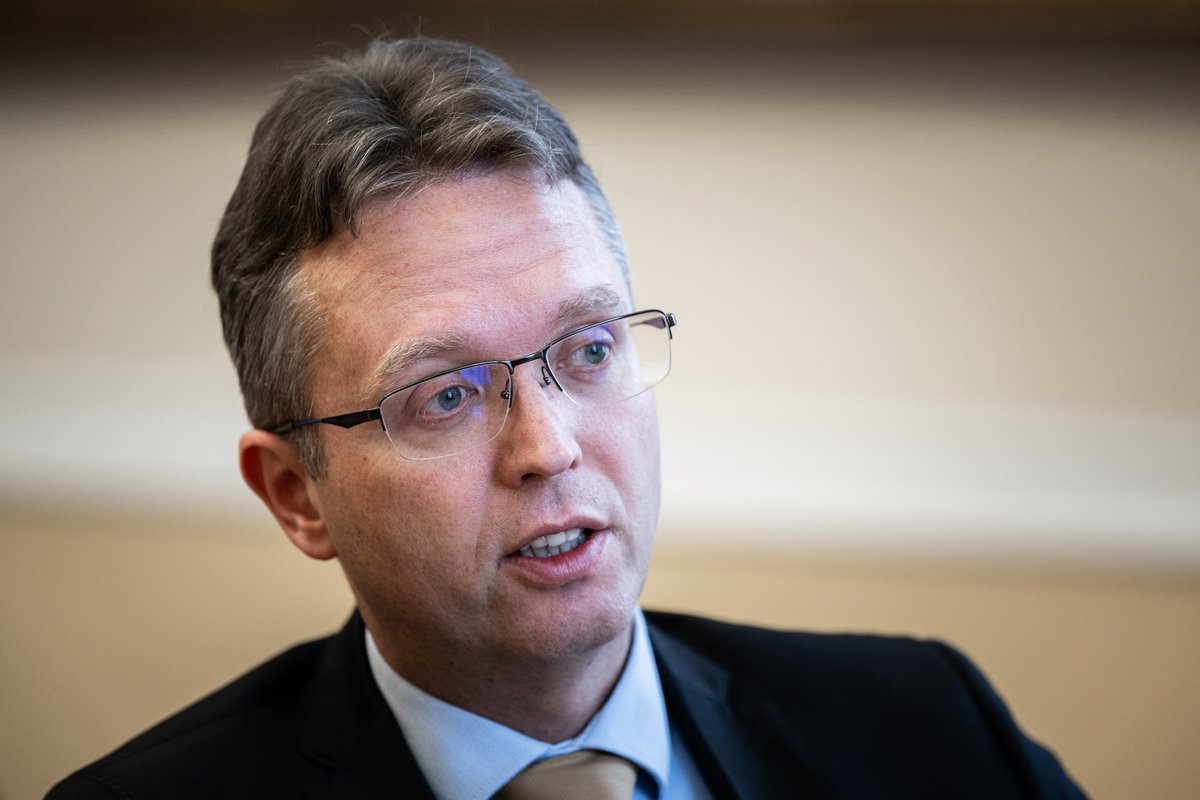 indexhu's tweet image. Hankó Balázs 300 milliót adott az Orbán Ráhel által is hiányolt színházi projektre.

index.hu/belfold/2026/0…

Fotó: Tövissi Bence / Index

#Hungary #culture #government #indexhu