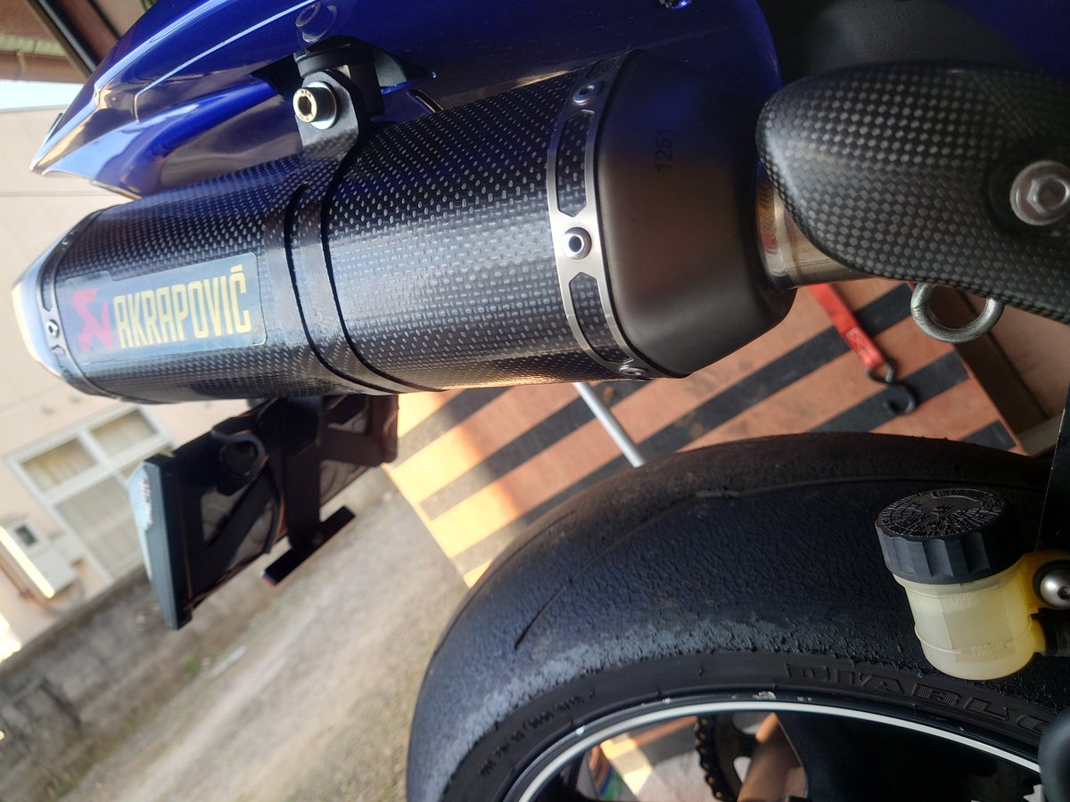 'TSU NA🦄YZF-R1 tweet media