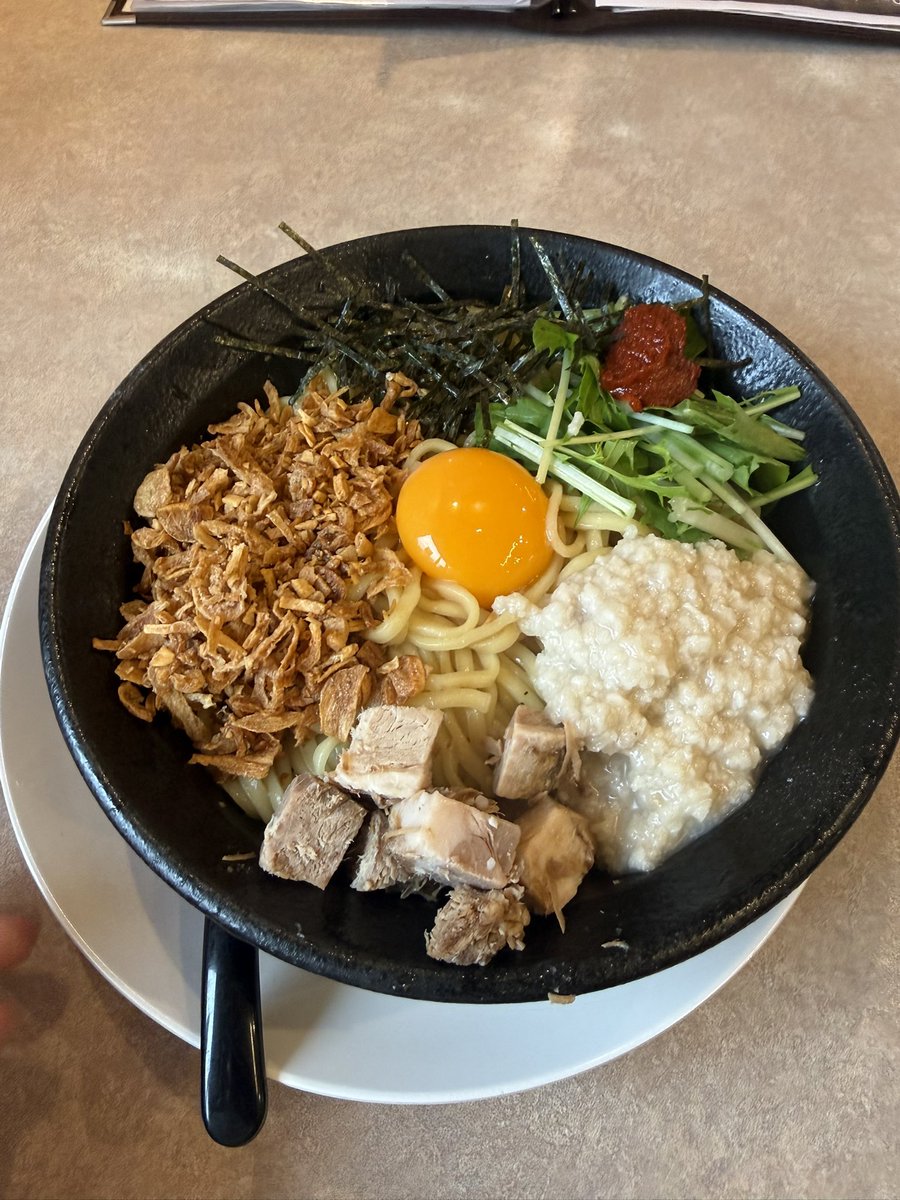 最近まぜそばにハマってる