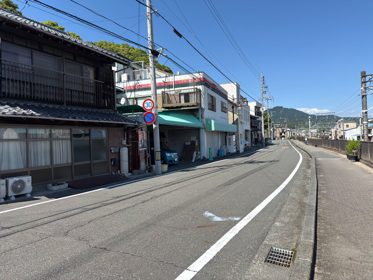凹山　凸次郎 tweet media