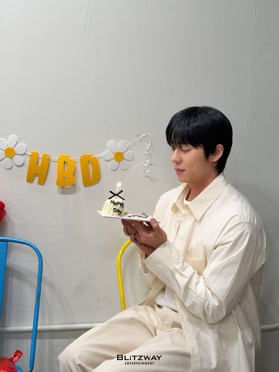 사빠 tweet media