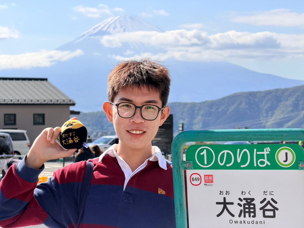 织毛衣 tweet media