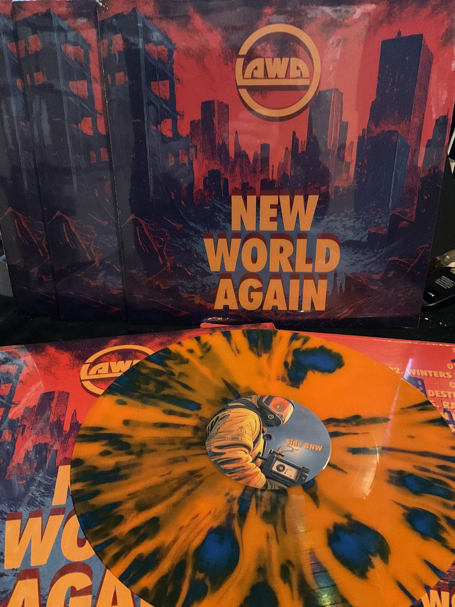 CineploitDiscs's tweet photo. LAWA - NEW WORLD AGAIN is available on Vinyl or in a digital way via 
Bandcamp - https://t.co/U5gnclTbjQ
June 1st on available on all digital Streaming Platforms
#lawaleonard #alexwank #wankalex #cineploit #cineploitrecords 

https://t.co/ntzsrLkiSV https://t.co/g89JKqGSGc