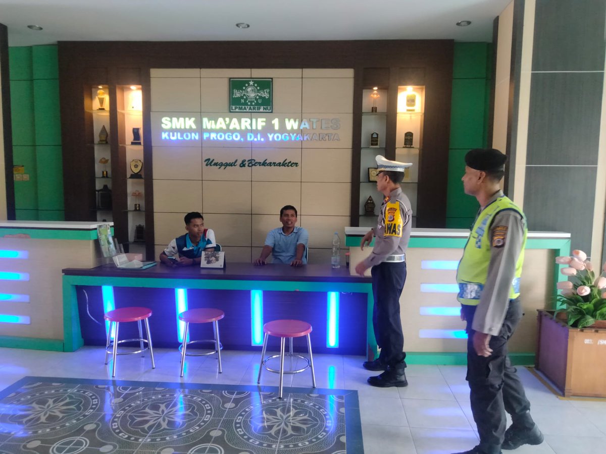 Humas Polsek Wates tweet media