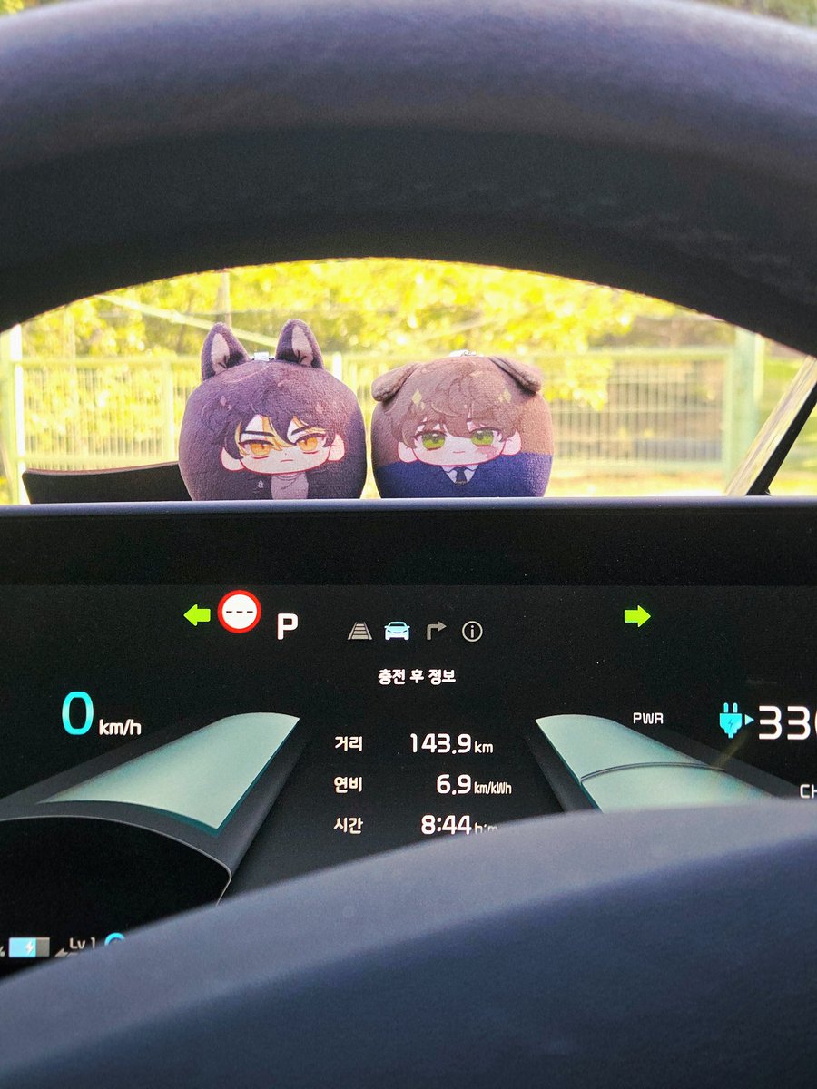 SIO6868's tweet photo. 오늘도 운전연수 🚘 https://t.co/v94IfSxRa9