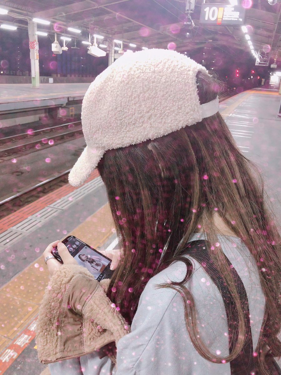 ゆえ tweet media