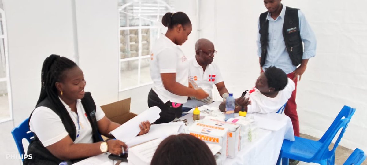 assicas_k's tweet photo. Le monde manque d'1 million de sages-femmes. Ces professionnelles sont pourtant un pilier vital de la SR de nos communautés. En cette Journée mondiale des sages-femmes, nous appelons avec l’UNFPA à investir dans leur travail, en leur donnant les moyens de prendre soin des autres. https://t.co/bBRSHiacGk