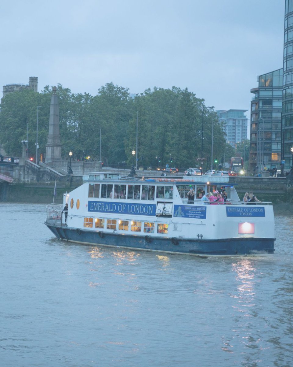 London Party Boats tweet media