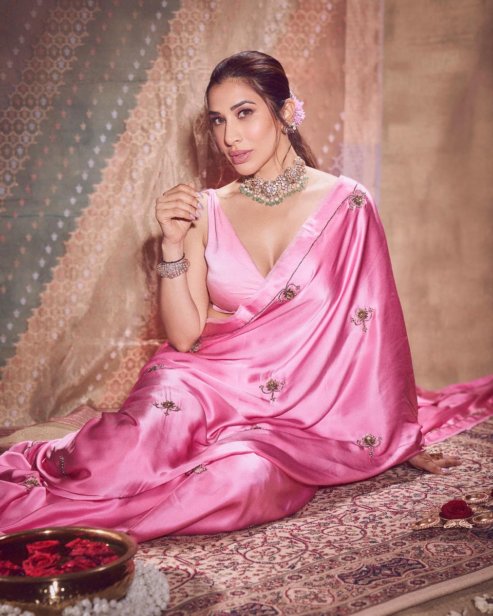Paradise Of Actress tweet media