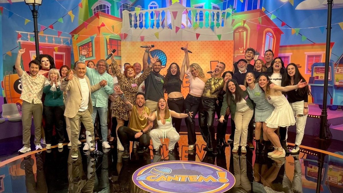 Dos30TV's tweet photo. #Cantem firma su TERCER MEJOR DATO histórico en la tarde de @apunt_media con un 3.6% de share y una media de 30.000 espectadores

🎤 43.000 espectadores conectaron en algún momento con el programa

#QueVivaLaTele #Audiencias https://t.co/nfOC8eLRqJ
