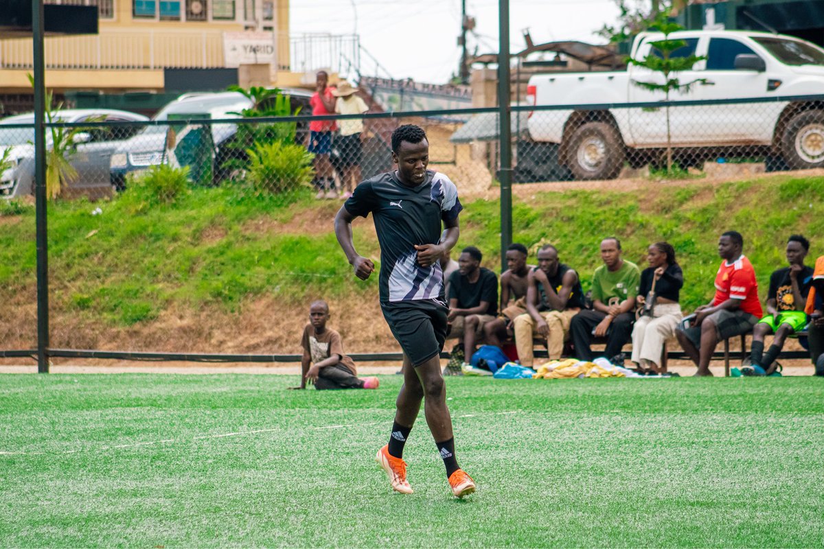 KosaLeague's tweet photo. #KOSALEAGUE MVP Award 

The Nominees: 

Bashir Lubinga 

Team: Mossel Bay FC  @mossel_fc 

Mossel Bay FC has scored 24 goals this season, with their man upfront scoring 50% of those to make sure the team remains in the title contention with 1 game left. Does he get your vote? https://t.co/GU82YQ6tbV